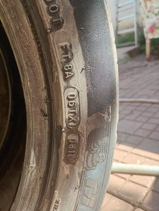 Set anvelope vara 225/45/157