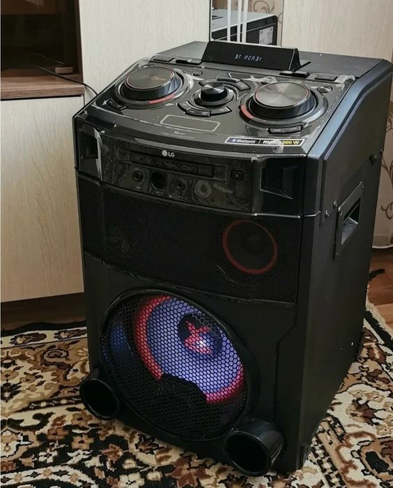 Продам колонку LG