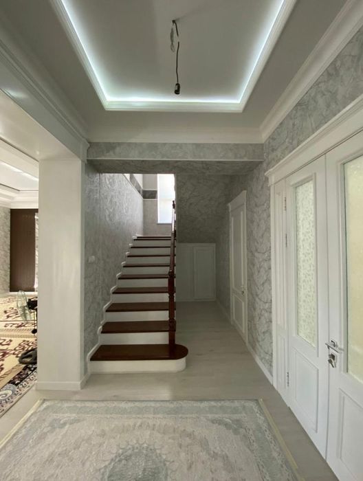 Үй сатылады (Дом продается)