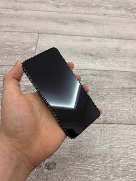 Samsung s22 128 8+8 srochna