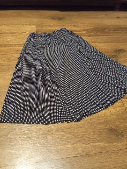 Юбочки для девочек и девушек, стройных