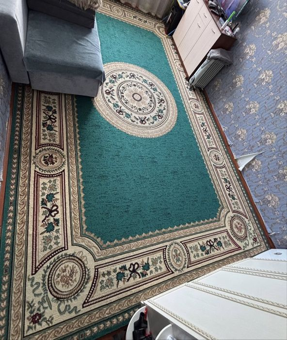 Продам срочно ковер 3х5