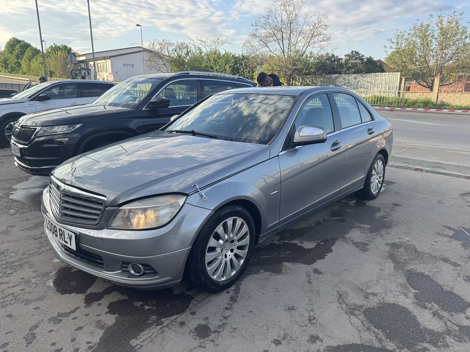 Мерцедес W204 2.2 дизел 2008 Г само на части