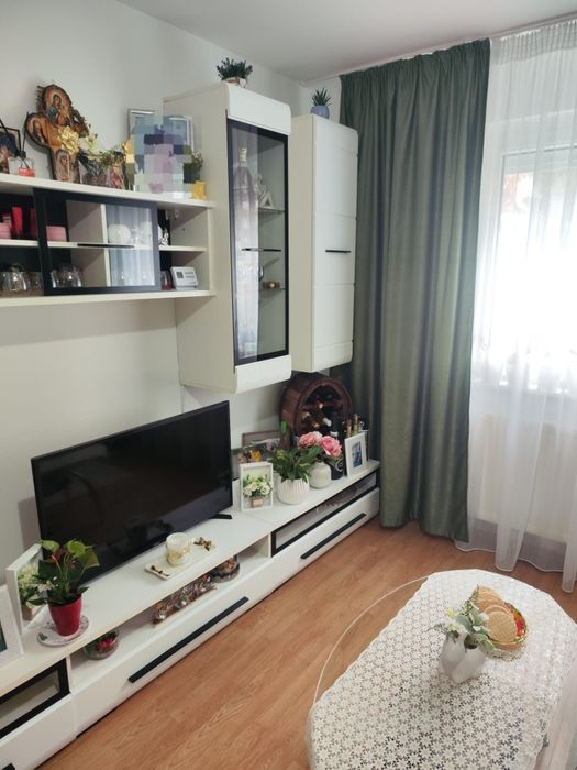 Închiriez Apartament 2 Camere