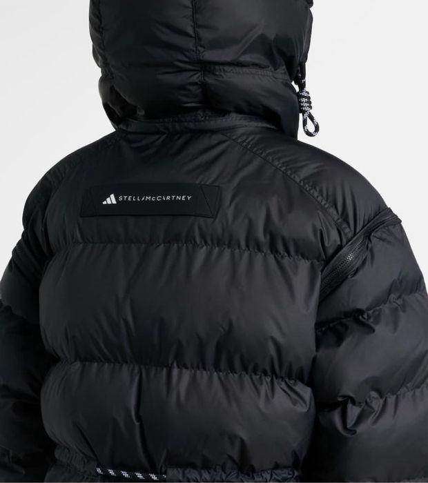 Пуховик от Adidas by Stella McCartney