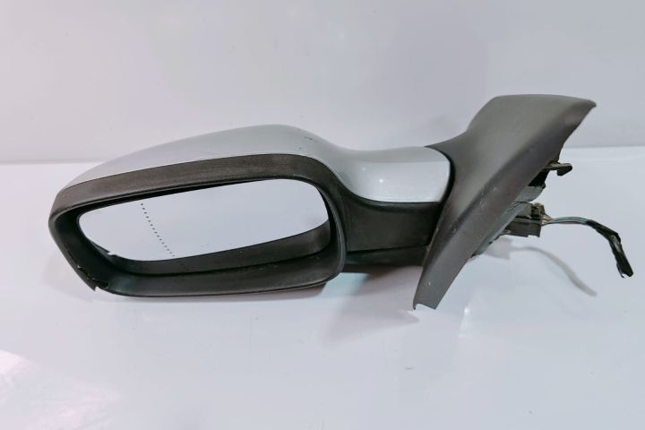 Oglinda  Electrica stanga cu mic defect 8200152524 Renault Megane a 2