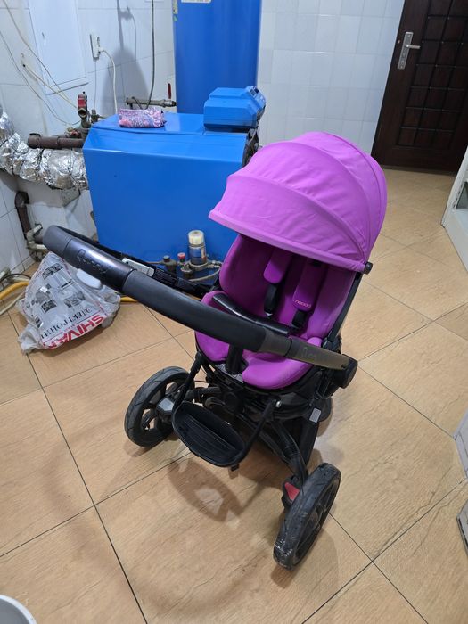 Продам коляску qwinny