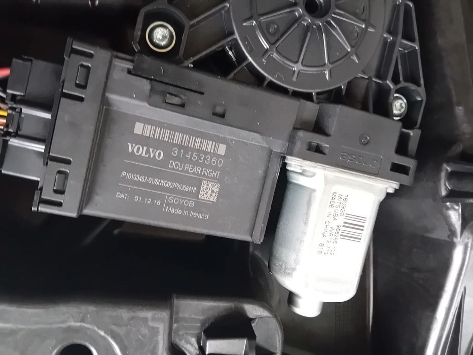 Panou Macara Geam Electrica Completa Volvo S90 V90 An 2016-2020 Volan Stanga