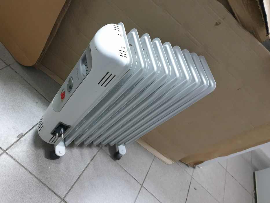 Calorifer electric 9 elementi-doua trepte-2000w-import