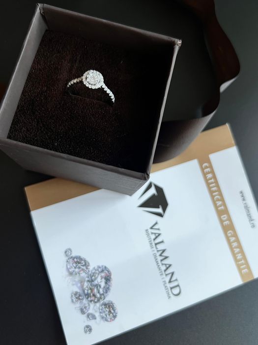 Vand inel logodna cu diamante naturale