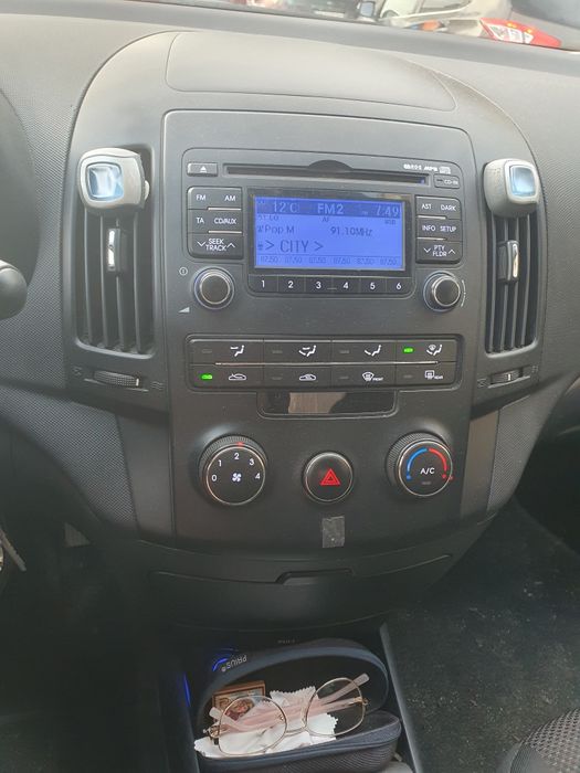 Продавам Хюндай I 30