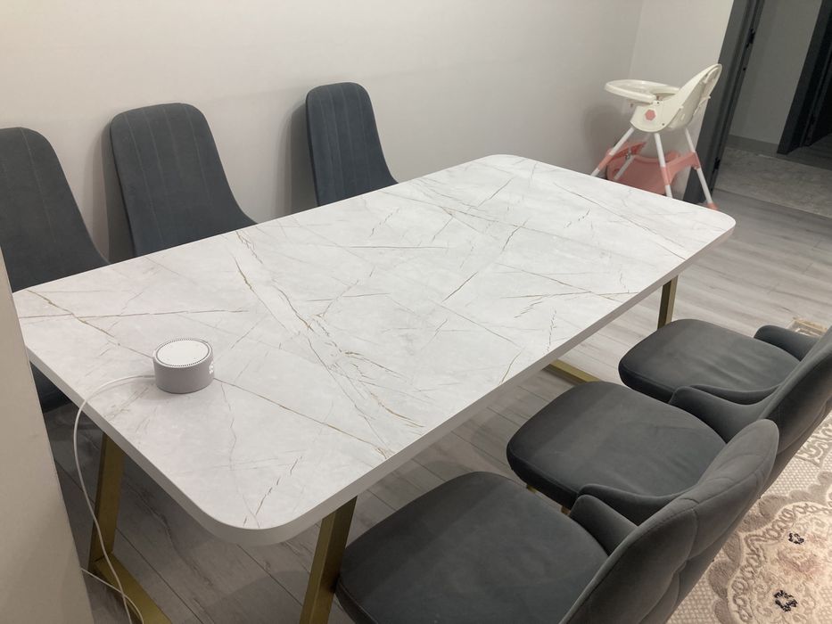 Стол 8 отырғышымен, бағасы  95 мың