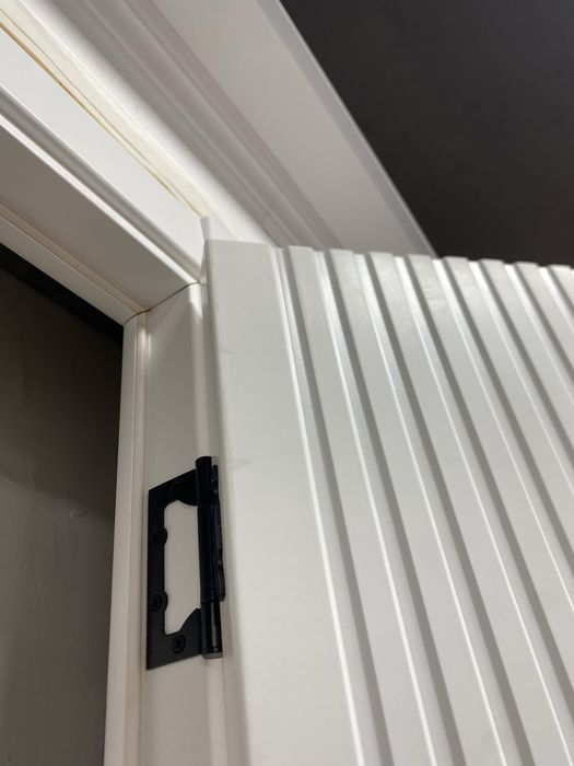 Межкомнатные двери и ламинат