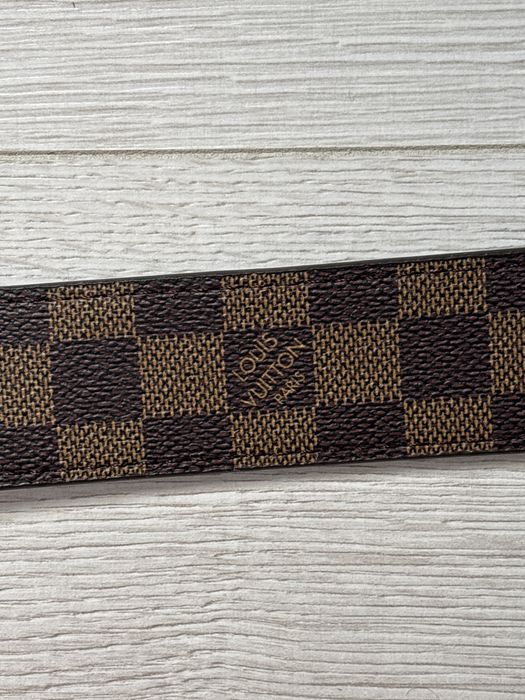 Curea Louis Vuitton