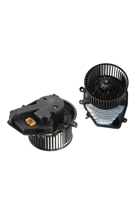 Моторчик печки Ауди Фольксваген