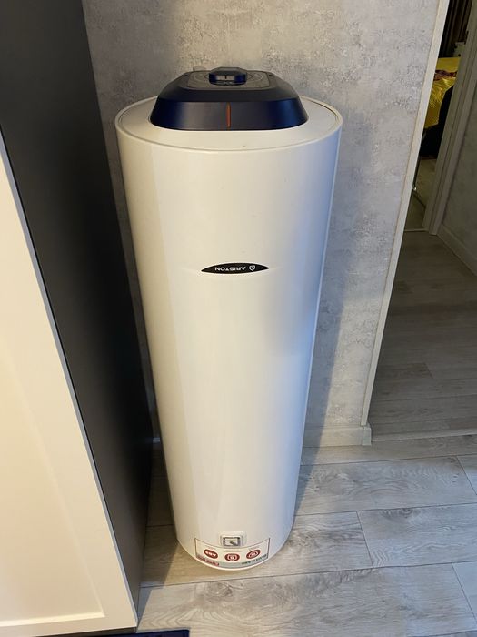 Титан аристон Аристон