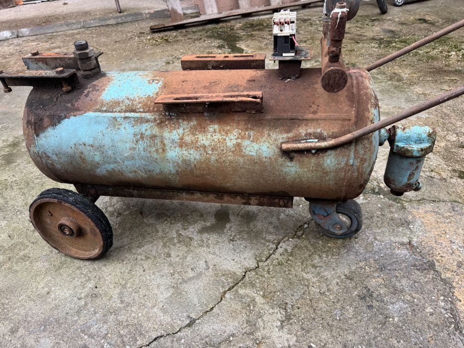 Butelie compresor uzina mecanică SA