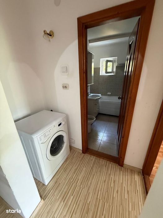 Apartament cu 4 camere decomandate, Obcini