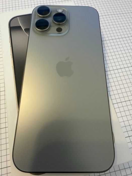 iPhone 16 PRO MAX 256 - garantie emag