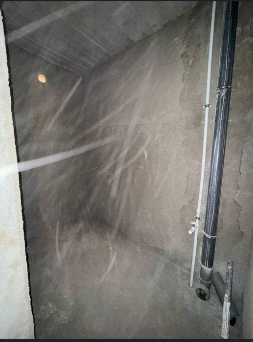 N.12329   Продается 2-х комнатная коробка