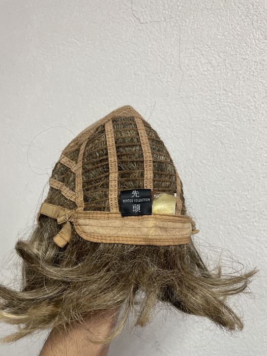 Продавам дамска перука