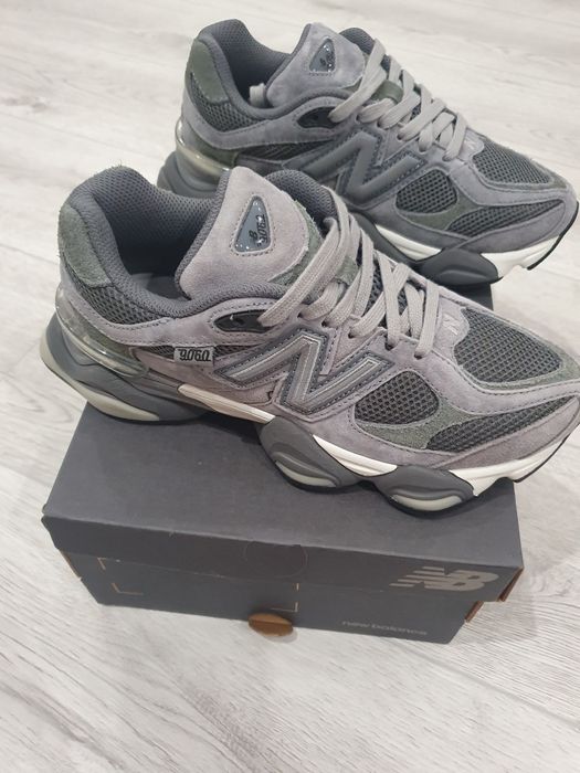 New balance маратонки