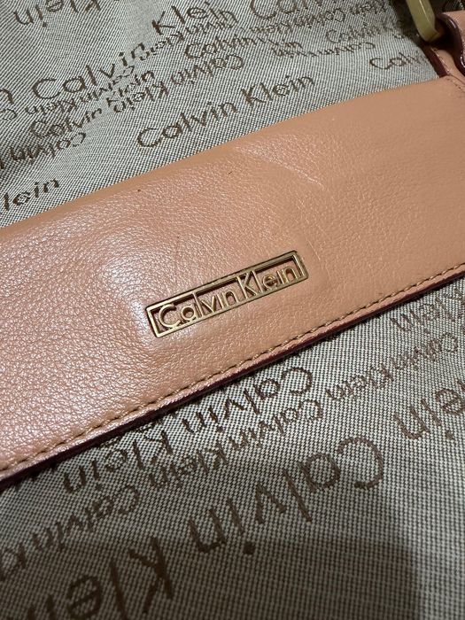 Calvin Klein дамска чанта