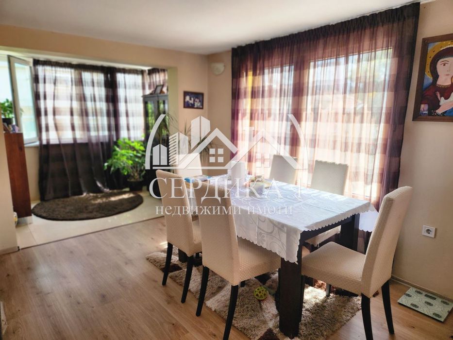 Продава се Тристаен апартамент в София, Център - 101 кв.м за 2436 €/кв.м - Снимка #7