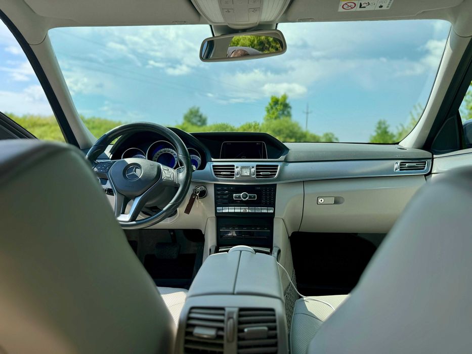 Mercedes-Benz E-Class w212