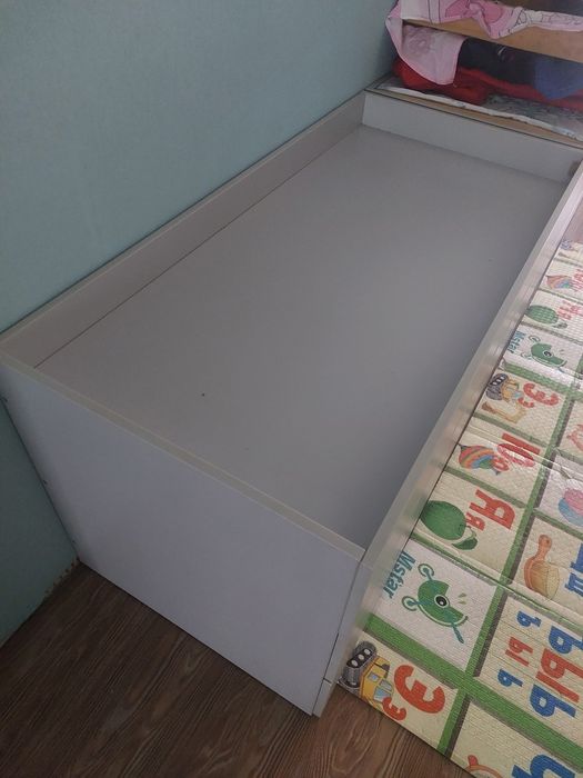 Детская кровать комод