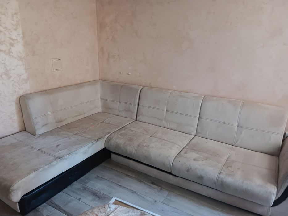 Ъглов Разтегателен Диван
