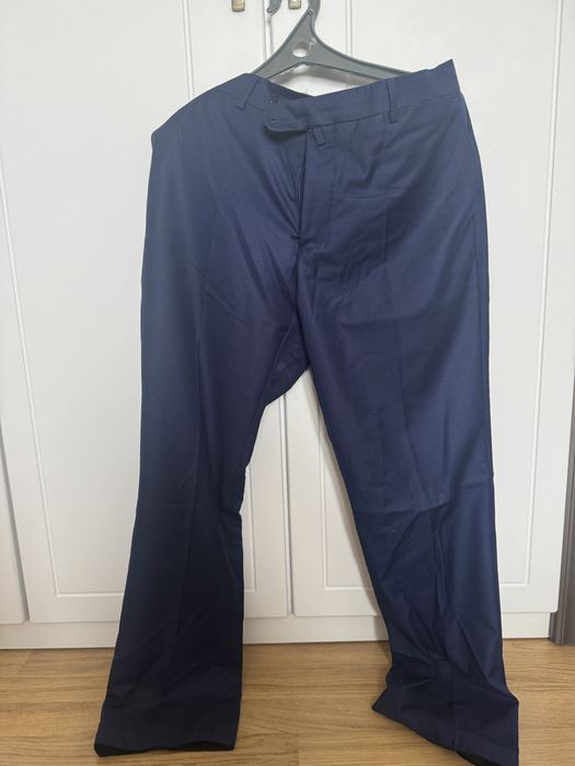 Продается  костюм в отличном состоянии