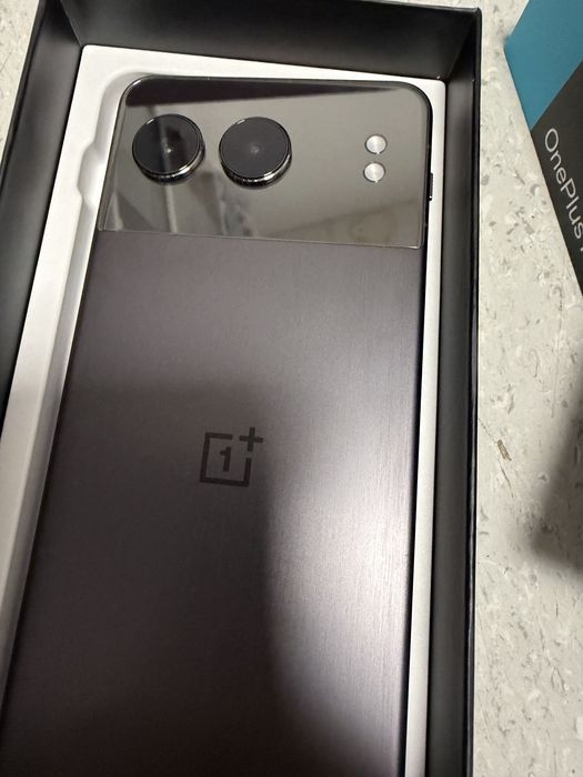 OnePlus Nord 4 512 GB 16 GB Ram (impecabil)