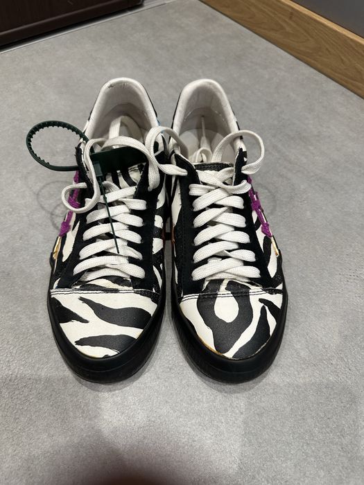 Кецове Off White