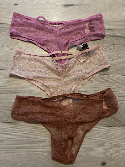 Lenjerie intima Victoria’s Secret
