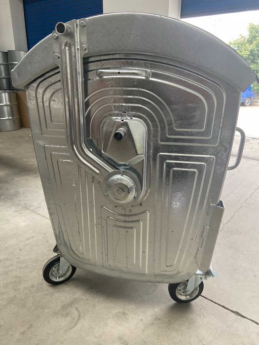 Контейнери за смет тип Ракла Бобър