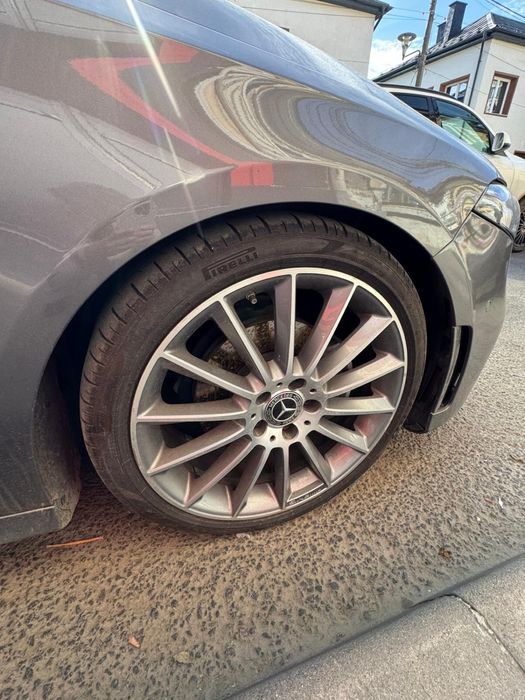 Jenti mercedes AMG R 19 originale cu tot cu cauciucuri semiuzate