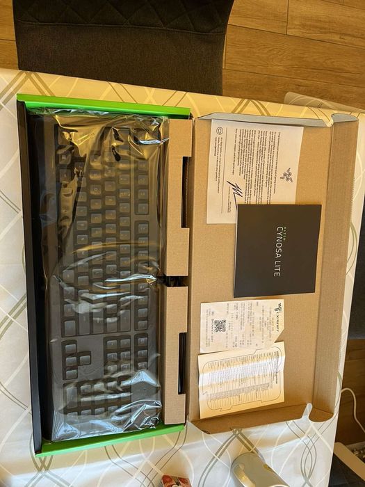 Геймърска клавиатура RAZER CYNOSA LITE