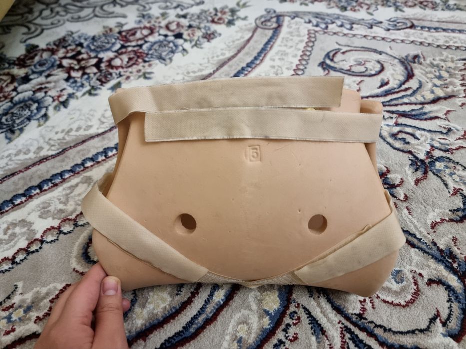 Bolalarga oyogiga shina