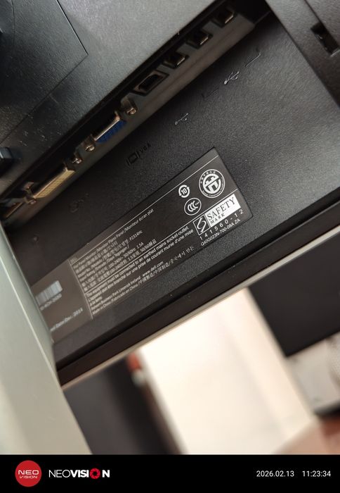 Монитор Dell 24"