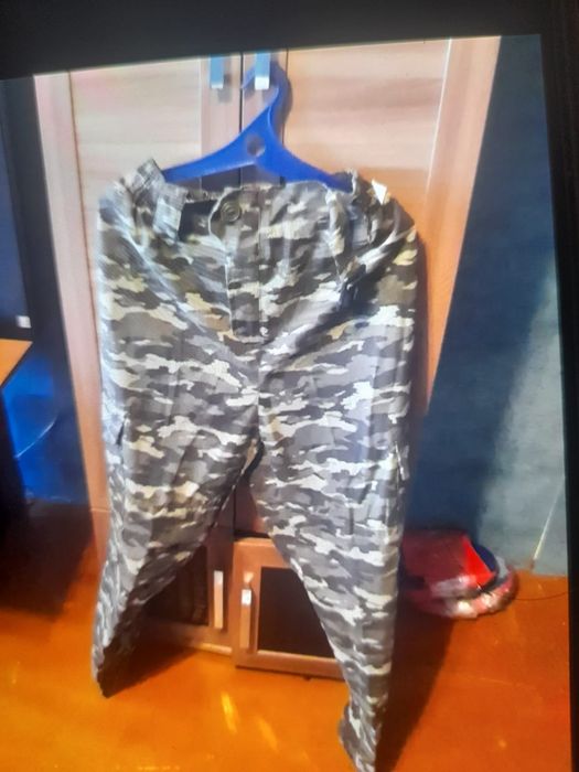 Продаю военную форму новая