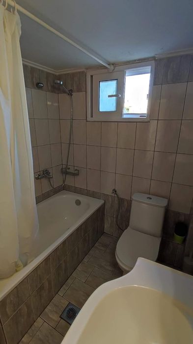 Продава се Четиристаен апартамент в Ямбол, Боровец - 92 кв.м за 2120 €/кв.м - Снимка #6