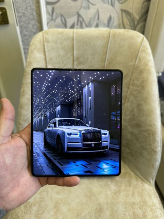 Samsung galaxy z fold 5