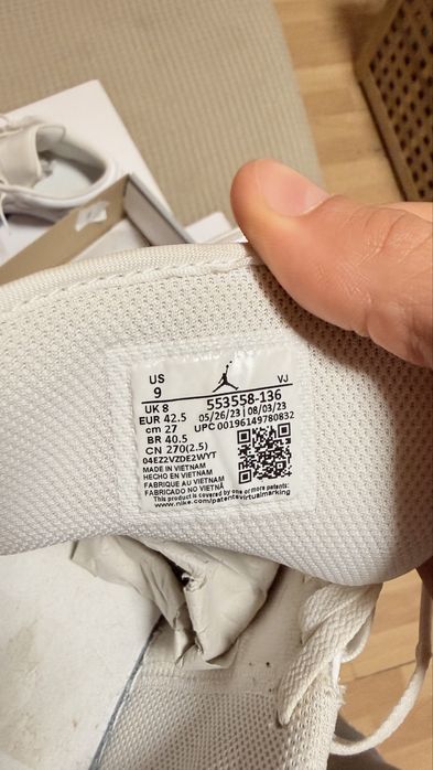 Jordan 1 & Air max 1