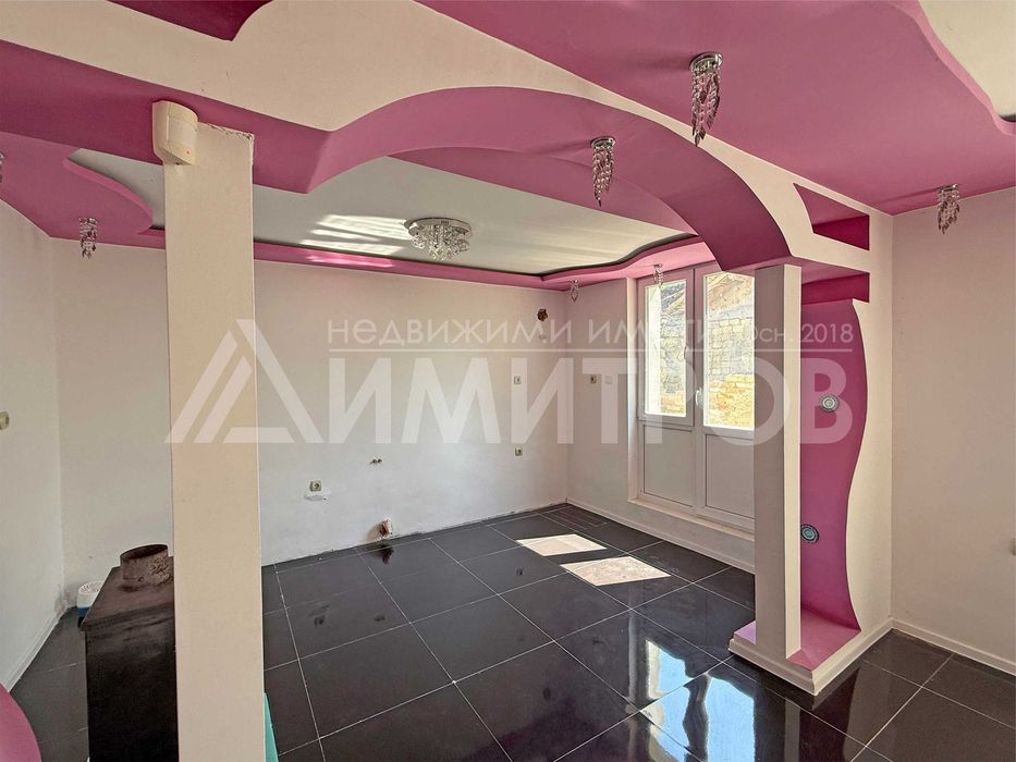 Продава се Къща в с. Стоян Михайловски, Област Шумен - 162 кв.м за 463 €/кв.м - Снимка #7