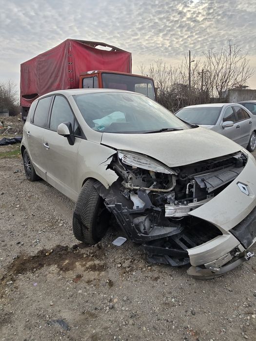 Renault grand scenic  2009 avariat bucuresti