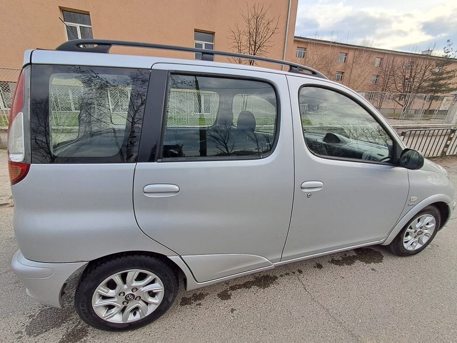 Тоята ярис версо със газова уредба на 1,6месеца