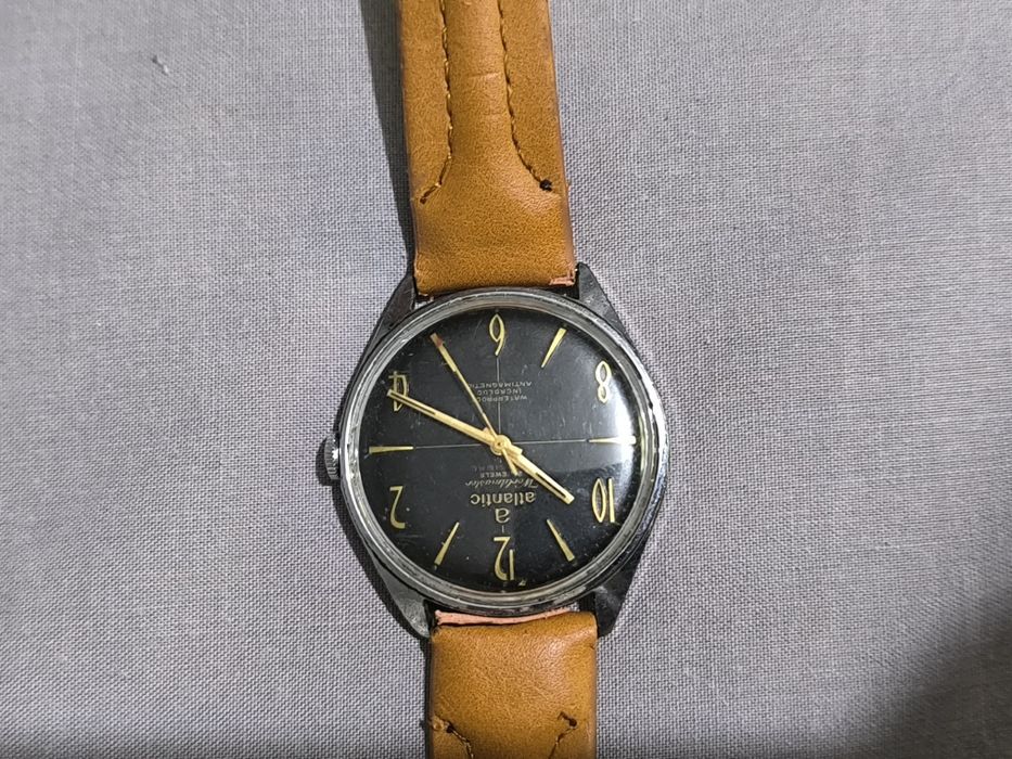 Vand 2 ceasuri Atlantic