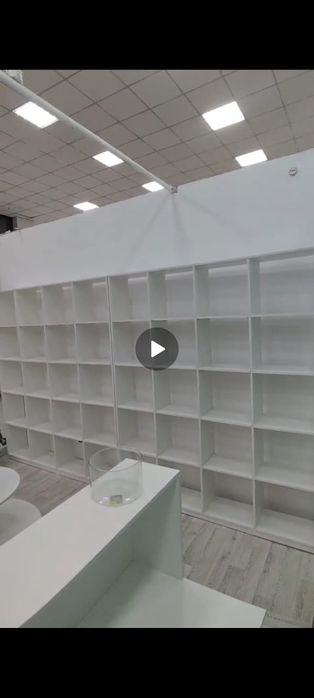 Продаётся б/у торговое оборудование