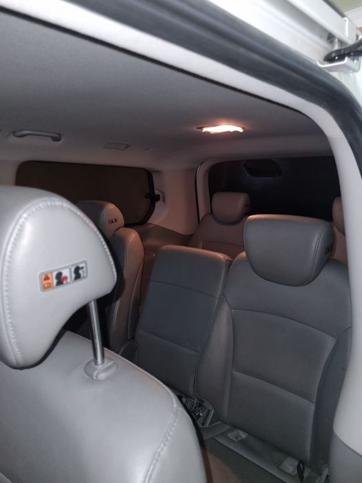 Hyundai starex сотилади